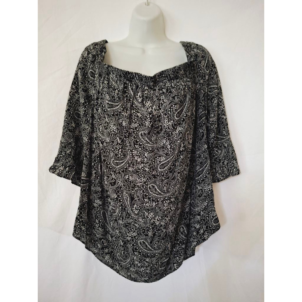 Old Navy Size XXL Black paisley off the shoulder Witchy windsy goth blouse